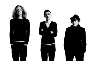 DARLINGS OF THE SPLITSCREEN